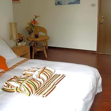 B&B Al Ponterosso 4*